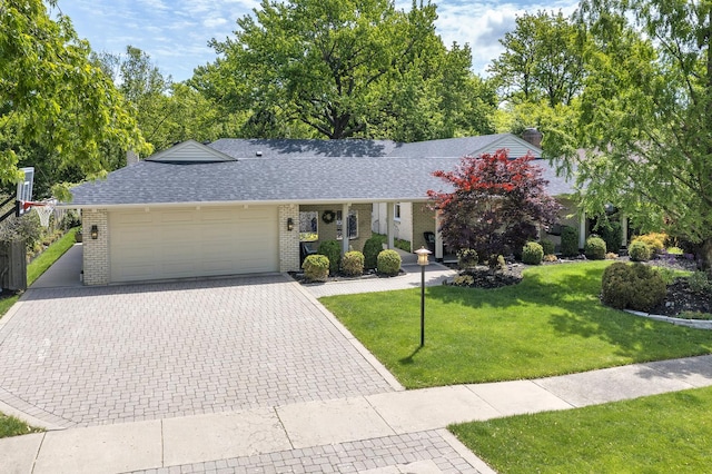 639 Touraine Ter, Northbrook, IL 60062 - photo 1