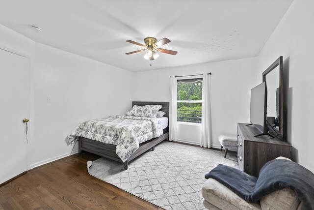 5225 Nicholas Ct, Oak Forest, IL 60452 - bedroom with wood finished floors, a ceiling fan, and baseboards