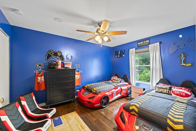 5225 Nicholas Ct, Oak Forest, IL 60452 - bedroom with wood finished floors and ceiling fan