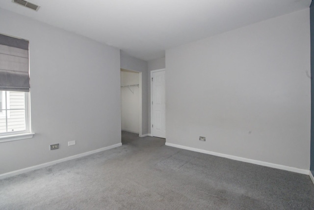 218 Partridge Ct, Algonquin, IL 60102 - unfurnished bedroom featuring carpet flooring and a closet