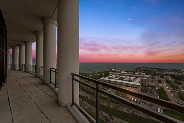 233 E 13th St Unit 601, Chicago, IL 60605 - balcony with a water view