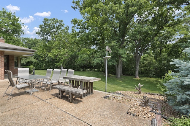 8540 W 119th St, Palos Park, IL 60464 - view of patio / terrace with outdoor dining area and view of wooded area