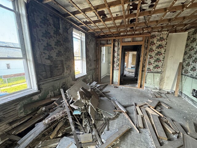 8401 S Brandon Ave, Chicago, IL 60617 - view of stairway