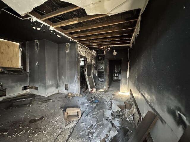8401 S Brandon Ave, Chicago, IL 60617 - view of miscellaneous room