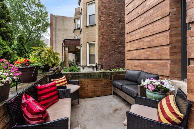 4872 N Kenmore Ave Unit 1, Chicago, IL 60640 - view of patio / terrace featuring outdoor lounge area