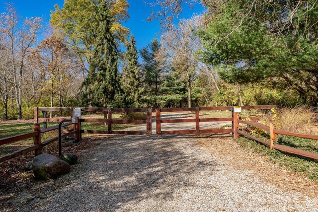 2317 Paulson Rd, Harvard, IL 60033 - view of gate