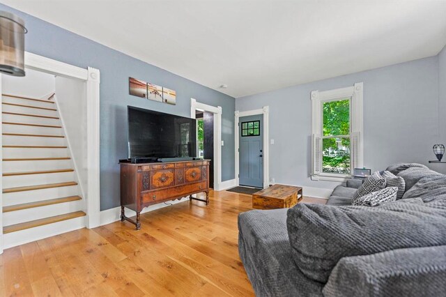 238 S Walnut St, Stillman Valley, IL 61084