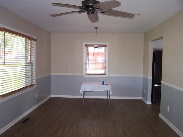 1711 Beach Rd, Mchenry, IL 60050 - unfurnished room featuring healthy amount of natural light, wood finished floors, and a ceiling fan