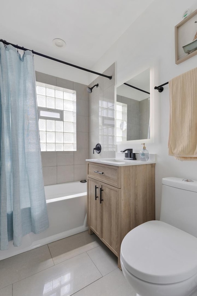 889 S Golf Cul De Sac St, Des Plaines, IL 60016 - full bathroom featuring shower / bath combination with curtain, vanity, and tile patterned floors