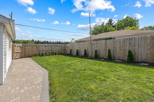 889 S Golf Cul De Sac St, Des Plaines, IL 60016 - fenced backyard featuring a patio area