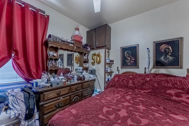 1032 S Maple Ave, Oak Park, IL 60304 - bedroom featuring a ceiling fan