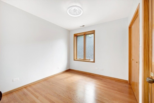 1019 W 47th Pl, Chicago, IL 60609 - unfurnished room featuring light wood-style flooring
