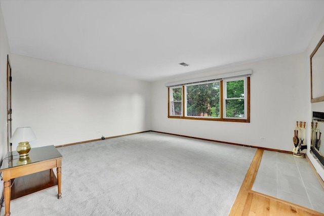 901 E Ardyce Ln, Mount Prospect, IL 60056 - unfurnished living room featuring carpet floors