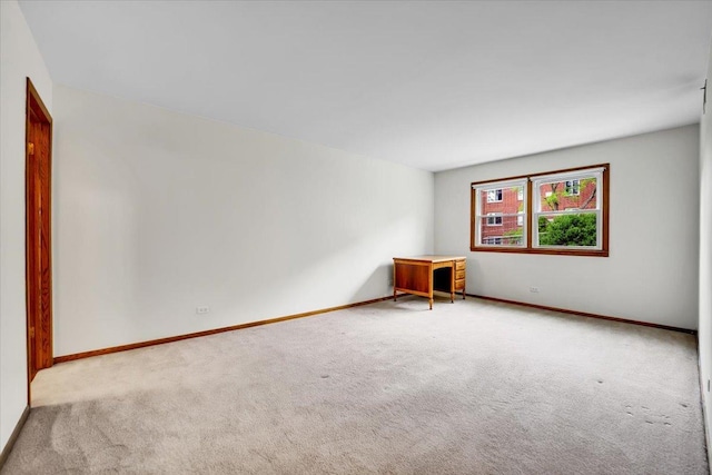 901 E Ardyce Ln, Mount Prospect, IL 60056 - carpeted spare room with baseboards