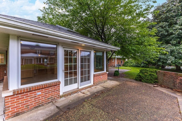 212 Mays Dr, Bloomington, IL 61701 - view of patio / terrace
