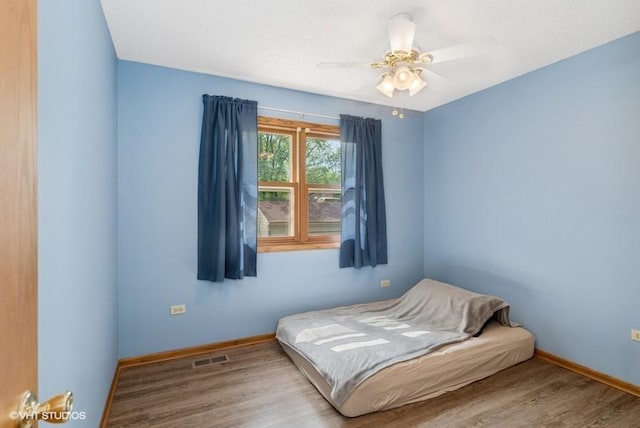 3830 N Cedar Ave, Beach Park, IL 60099 - photo 14