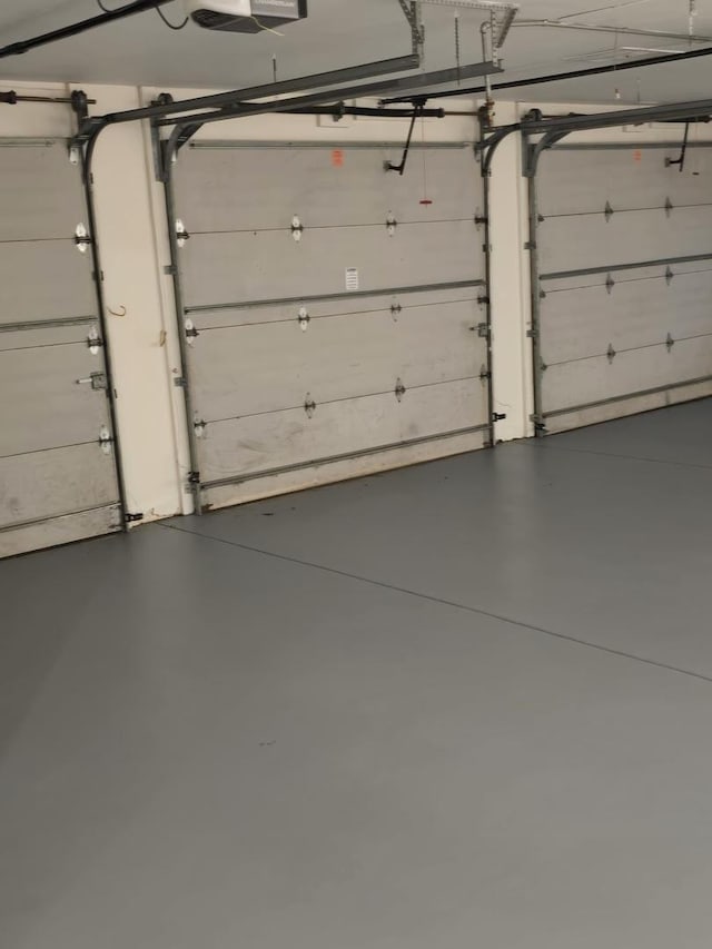 775 Thornmeadow Rd, Riverwoods, IL 60015 - garage with a garage door opener