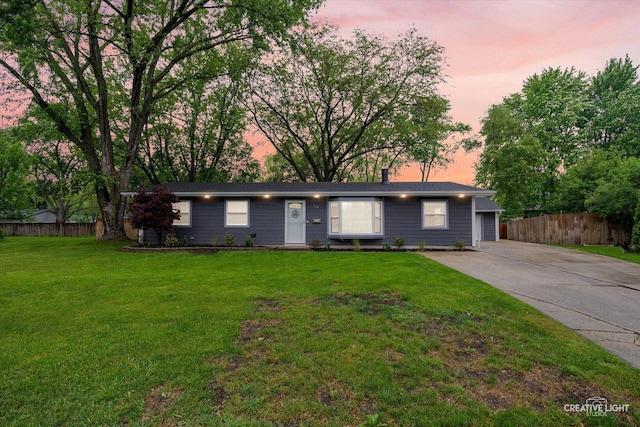 19 Crescent Ct, Montgomery, IL 60538 - ranch-style house with driveway and an attached garage