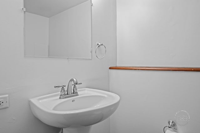 304 Dean Cir, Bolingbrook, IL 60440 - bathroom featuring a sink