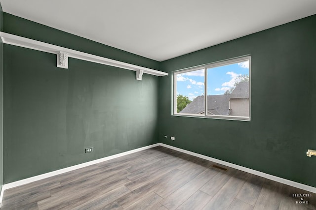 31782 N Pineview Blvd, Lakemoor, IL 60051 - unfurnished room with wood finished floors and baseboards