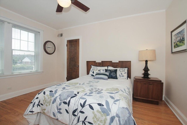 43 N Park Ave Unit 1A, Lombard, IL 60148 - bedroom with wood finished floors, ornamental molding, and a ceiling fan