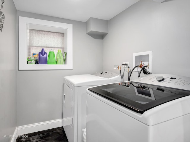 1246 Marengo Ave, Forest Park, IL 60130 - laundry room with independent washer and dryer and baseboards