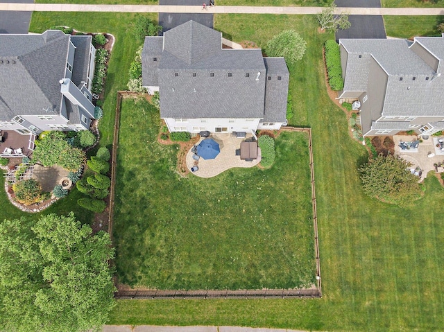 1S215 S Hyde Park, Geneva, IL 60134 - aerial view of property and surrounding area featuring nearby suburban area