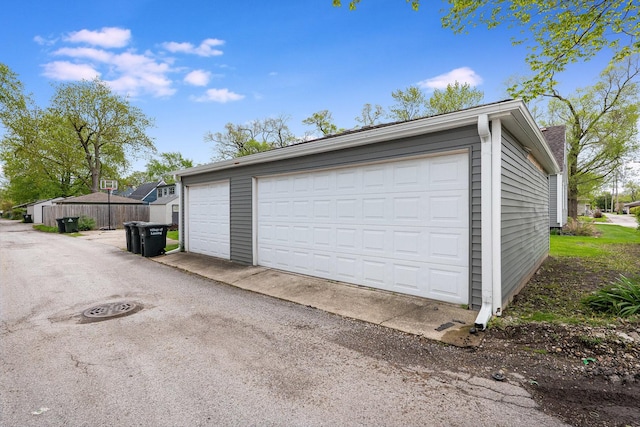 3618 178th St, Lansing, IL 60438 - view of detached garage