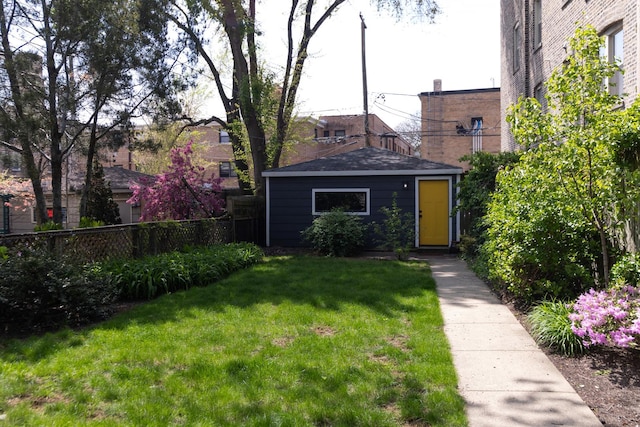 1663 W Farwell Ave, Chicago, IL 60626 - view of front of home with an outdoor structure