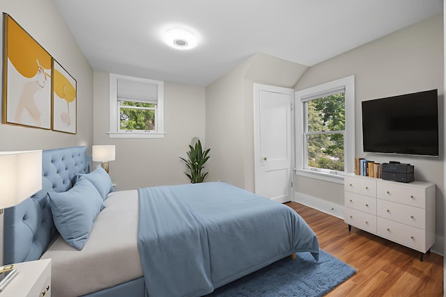 4416 Seeley Ave, Downers Grove, IL 60515 - bedroom with wood finished floors and baseboards