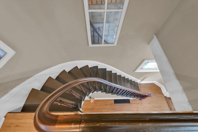 320 E Locust St, Watseka, IL 60970 - view of staircase