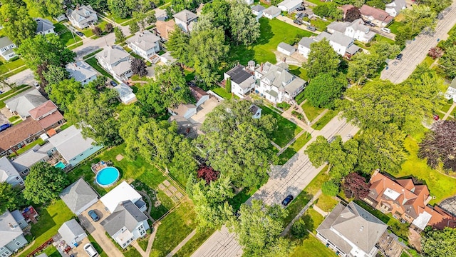 320 E Locust St, Watseka, IL 60970 - aerial view of residential area