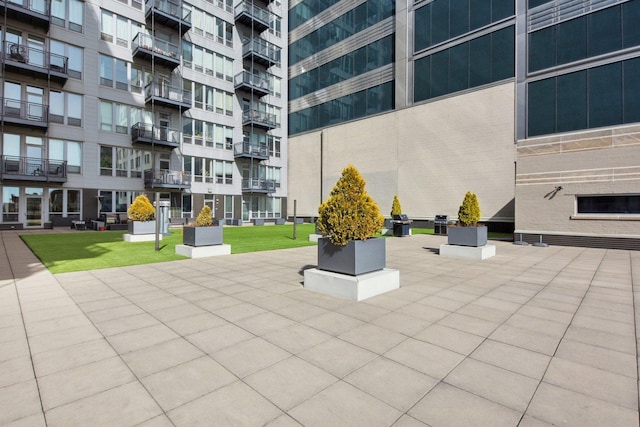 565 W Quincy St Unit 1606, Chicago, IL 60661 - view of property's community