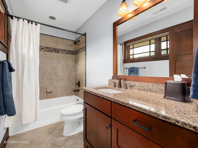 456 S Julian St, Naperville, IL 60540 - full bath featuring vanity, shower / tub combo with curtain, and tile patterned floors