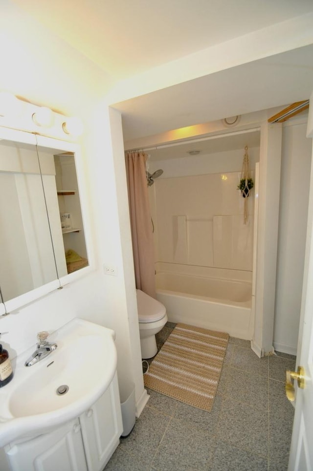 606 Reserve Ln, Joliet, IL 60431 - bathroom with vanity and shower / tub combo with curtain