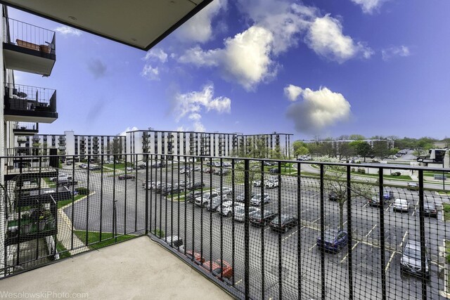 9737 N Fox Glen Dr Unit 4A, Niles, IL 60714 - view of balcony