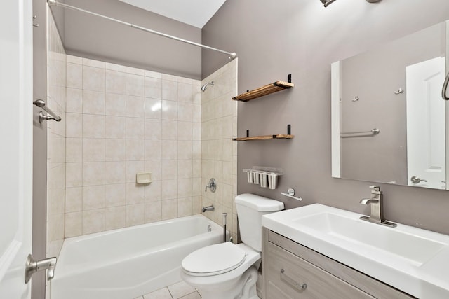1505 N Talman Ave Unit 1, Chicago, IL 60622 - full bath featuring toilet, vanity, and bathing tub / shower combination