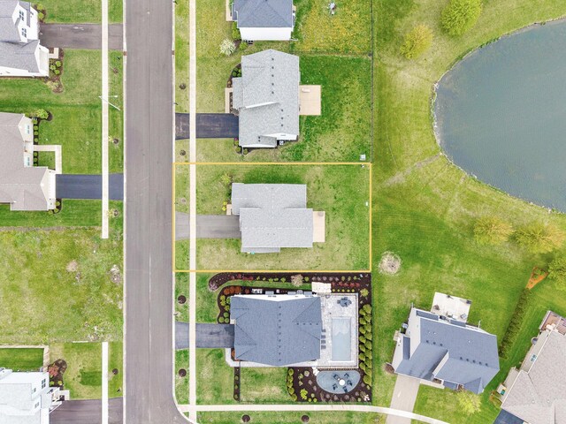 1125 Juniper Dr, Sycamore, IL 60178 - aerial view of residential area with a large body of water