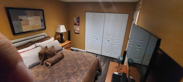 39806 Waterloo Dr, Beach Park, IL 60083 - bedroom featuring wood finished floors and a closet