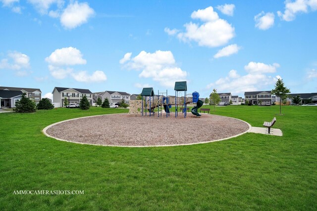 531 Larkspur Ln, Hampshire, IL 60140 - photo 25