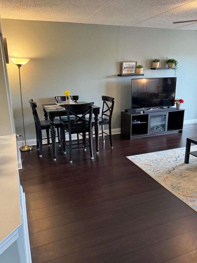 5555 N Cumberland Ave Unit 407, Chicago, IL 60656 - dining area with wood finished floors and baseboards