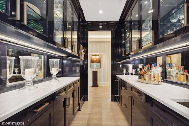 727 N Mckinley Rd Unit 100, Lake Forest, IL 60045 - indoor dry bar with light wood-style floors