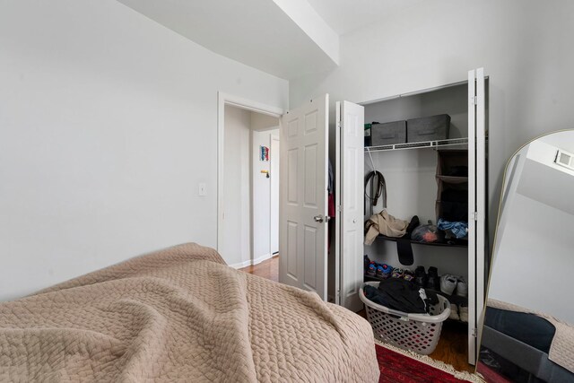 1630 N Avers Ave, Chicago, IL 60647 - bedroom with wood finished floors and a closet