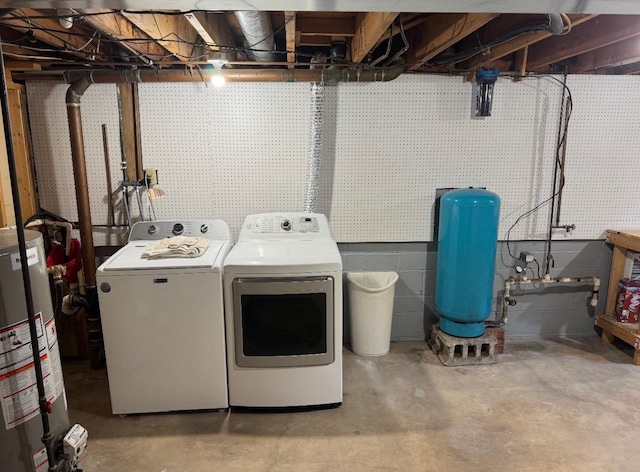 510 W Grant St, Sheridan, IL 60551 - washroom featuring water heater and separate washer and dryer