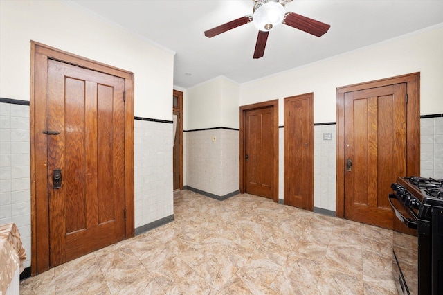 2110 S Gunderson Ave, Berwyn, IL 60402 - photo 36