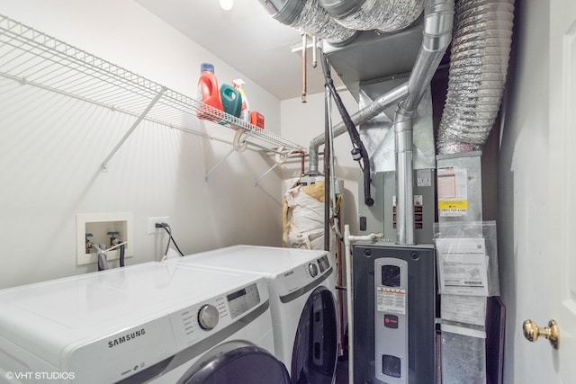 928 S Darla Ct, Waukegan, IL 60085 - laundry room with independent washer and dryer