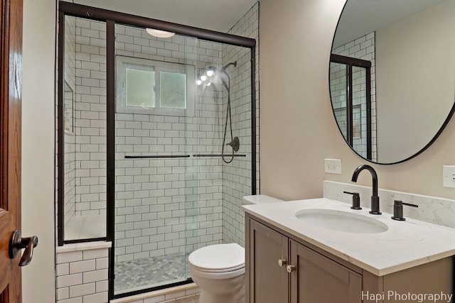6312 Londonderry Dr, Cary, IL 60013 - full bath with a shower stall, toilet, and vanity