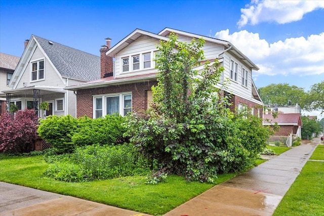 4835 W Sunnyside Ave, Chicago, IL 60630 - photo 1