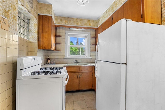 4835 W Sunnyside Ave, Chicago, IL 60630 - photo 6