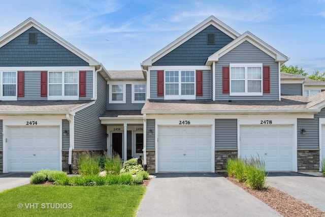 2476 Oneida Ln, Naperville, IL 60563 - photo 2